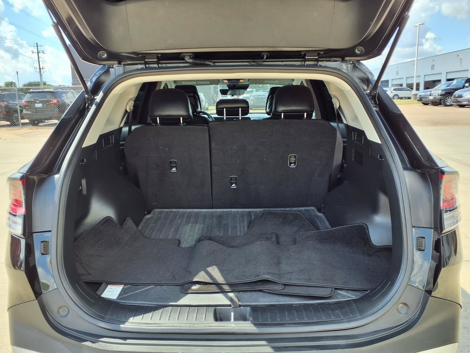 Used 2023 Kia Sportage EX FWD image 23