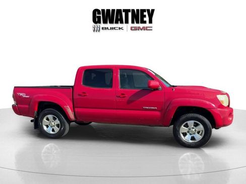 Used 2007 Toyota Tacoma PreRunner w/ TRD Sport Pkg #1 RWD image 2