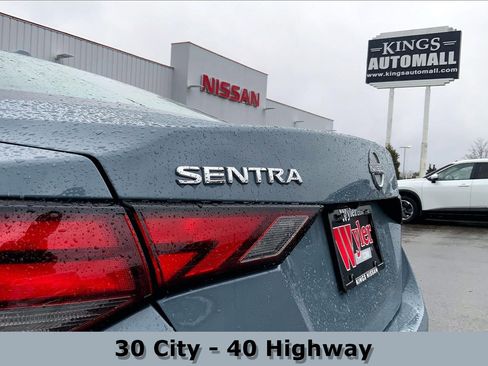 Used 2025 Nissan Sentra SV w/ All-Weather Package image 8