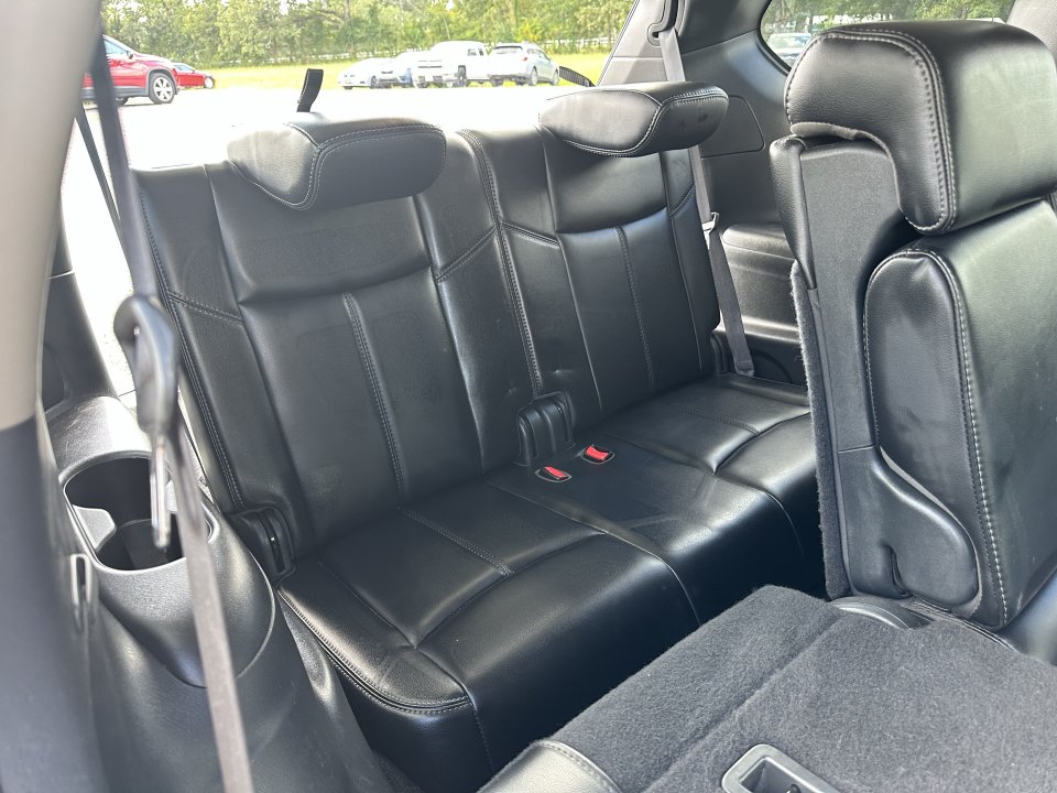 Used 2018 Nissan Pathfinder SL FWD image 21