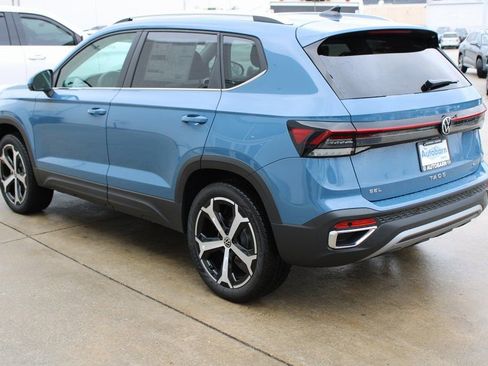 New 2026 Volkswagen Taos SEL AWD/4WD image 4