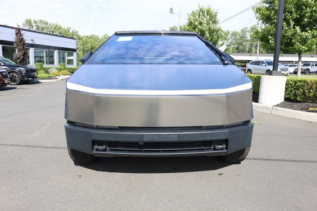 Used 2024 Tesla Cybertruck Cyberbeast AWD/4WD image 8