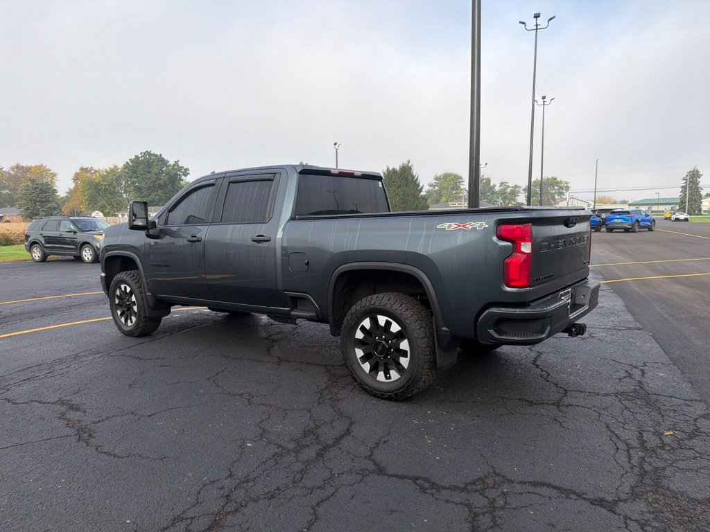 Used 2020 Chevrolet Silverado 2500 Custom w/ Custom Value Package AWD/4WD image 5