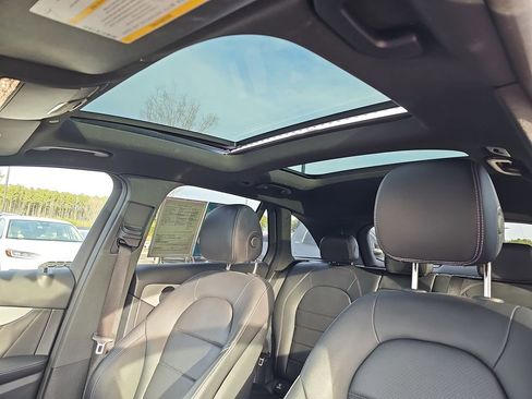 Used 2022 Mercedes-Benz GLC 300 image 34