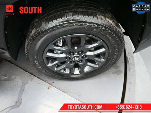 Used 2025 Toyota Tundra Platinum image 43
