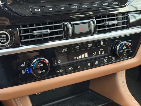 Certified 2024 Nissan Pathfinder Platinum w/ Cargo Package image 24