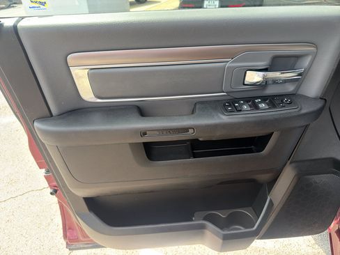 Used 2024 RAM 1500 Classic SLT AWD/4WD image 11