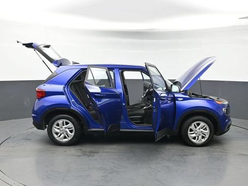 Used 2022 Hyundai Venue SE FWD image 45