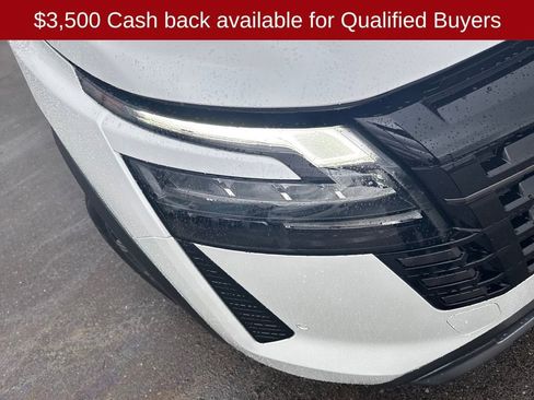 New 2026 Nissan Pathfinder Platinum image 36