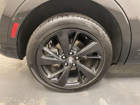 Certified 2023 Buick Envision Essence w/ Sport Touring Package image 27