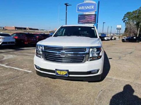 Certified 2019 Chevrolet Suburban Premier image 3