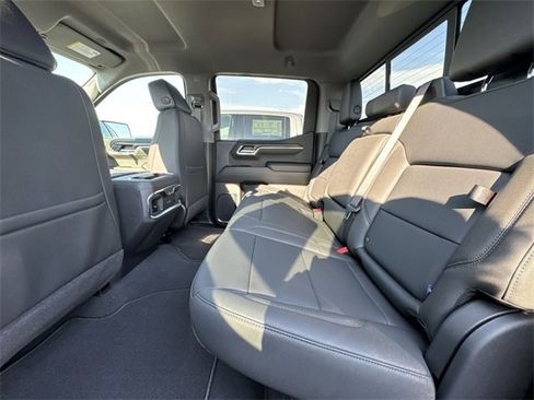Used 2024 GMC Sierra 1500 SLT w/ SLT Premium Plus Package image 9