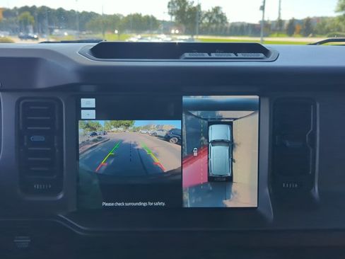 Used 2022 Ford Bronco Outer Banks AWD/4WD image 19