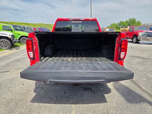 Used 2021 GMC Sierra 1500 Elevation w/ Preferred Package AWD/4WD image 30