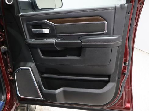 Used 2022 RAM 2500 Laramie image 25