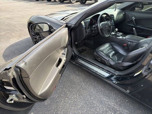 Used 2008 Chevrolet Corvette Coupe w/ Z51 Performance Package image 5