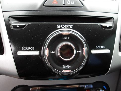 Used 2013 Ford Focus SE image 12