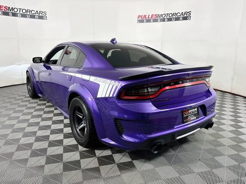 Used 2023 Dodge Charger Scat Pack RWD image 5