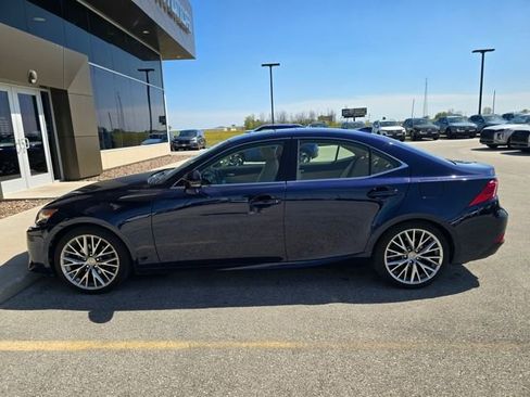 Used 2014 Lexus IS 250 AWD w/ Navigation Package image 4
