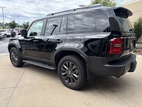 Used 2025 Toyota Land Cruiser w/ Premium Package AWD/4WD image 8