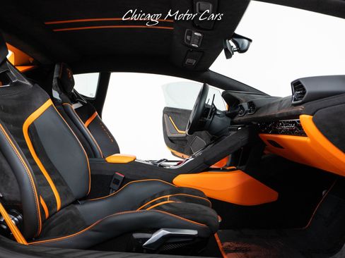 Used 2023 Lamborghini Huracan Tecnica image 46