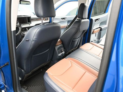 Used 2022 Ford Maverick Lariat w/ Lariat Luxury Package image 13