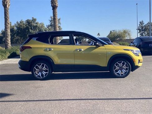 Used 2023 Kia Seltos SX image 5