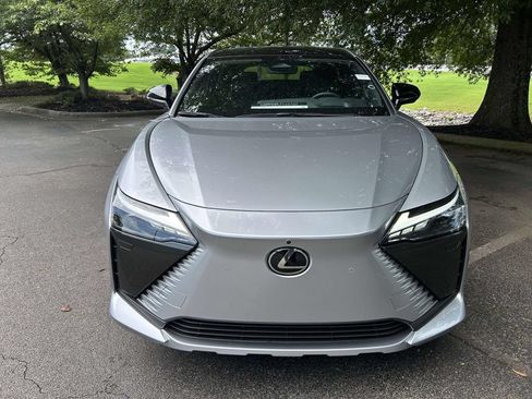 Used 2023 Lexus RZ 450e Premium w/ Accessory Package (2T) AWD/4WD image 6