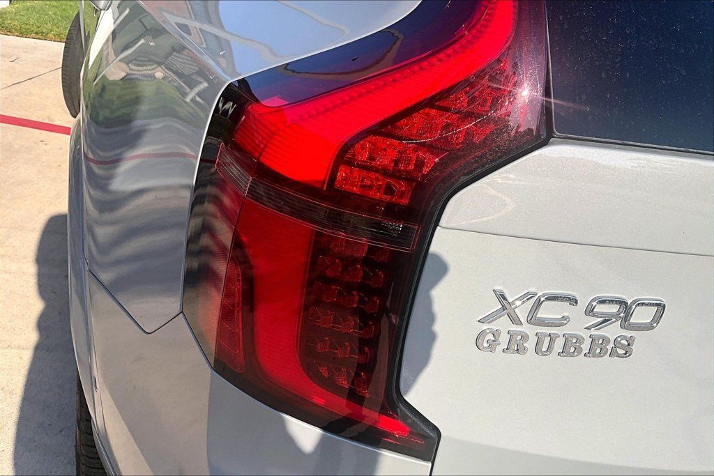 Certified 2026 Volvo XC90 B6 Plus AWD/4WD image 41