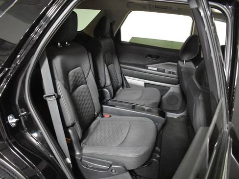 Certified 2024 Nissan Pathfinder SV w/ SV Premium Package AWD/4WD image 35