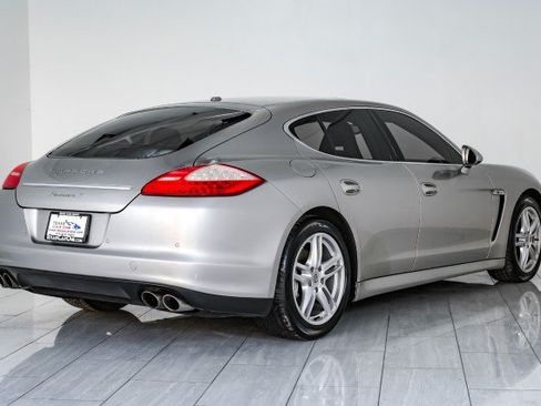 Used 2010 Porsche Panamera S RWD image 6