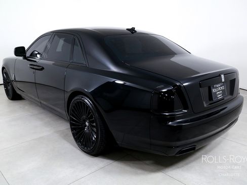 Used 2011 Rolls-Royce Ghost RWD image 8