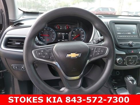 Used 2018 Chevrolet Equinox LS image 12