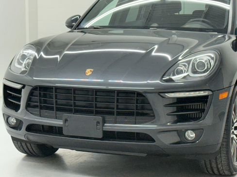 Used 2018 Porsche Macan S image 10