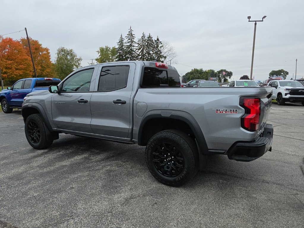 Certified 2024 Chevrolet Colorado Trail Boss w/ Advanced Trailering Package AWD/4WD image 4