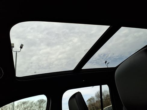 Used 2024 Jeep Grand Cherokee Limited w/ Trailer Tow Package image 20