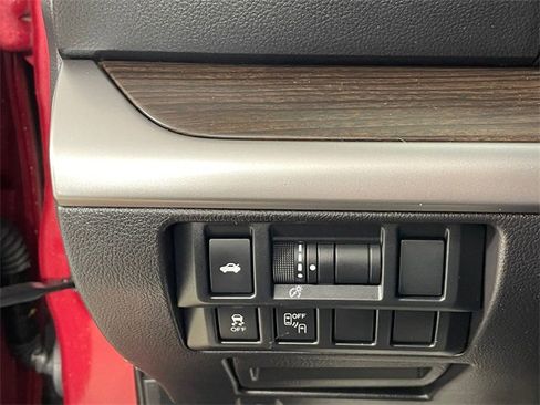 Used 2016 Subaru Legacy 3.6R Limited w/ Popular Package #4 image 14