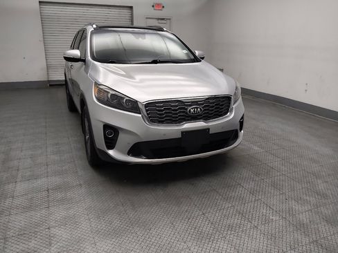 Used 2019 Kia Sorento EX w/ EX Touring Package AWD/4WD image 13