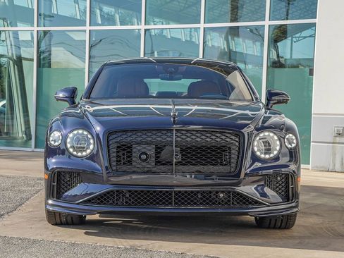 New 2026 Bentley Flying Spur Plug-In Hybrid image 12