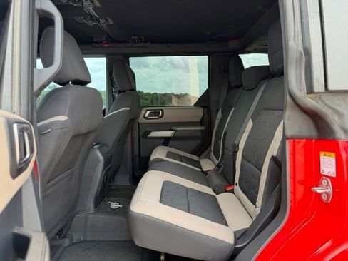 Used 2023 Ford Bronco Wildtrak AWD/4WD image 12