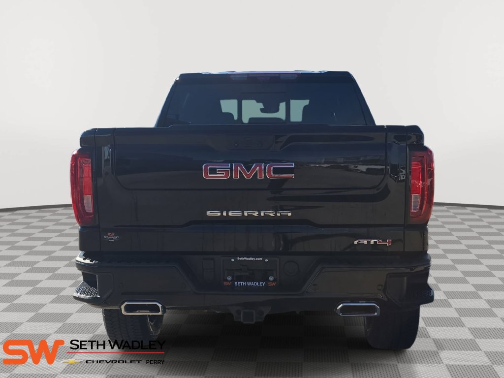 Used 2025 GMC Sierra 1500 AT4 w/ AT4 Premium Package AWD/4WD image 6