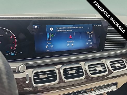 Used 2024 Mercedes-Benz GLS 450 4MATIC image 25
