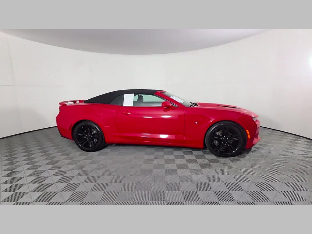 Used 2017 Chevrolet Camaro SS RWD image 34