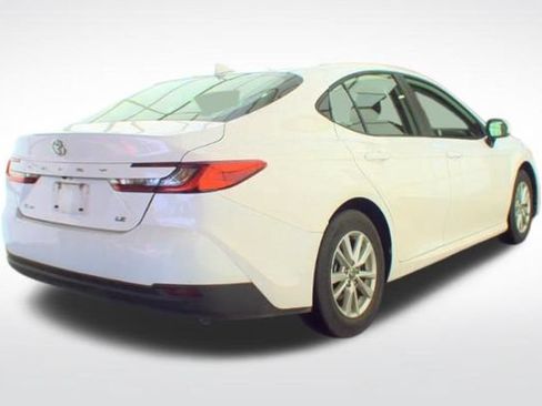 Used 2025 Toyota Camry LE FWD image 2
