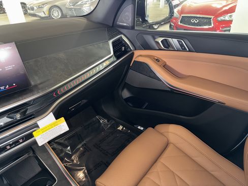 New 2026 BMW X5 xDrive50e w/ Executive Package image 21