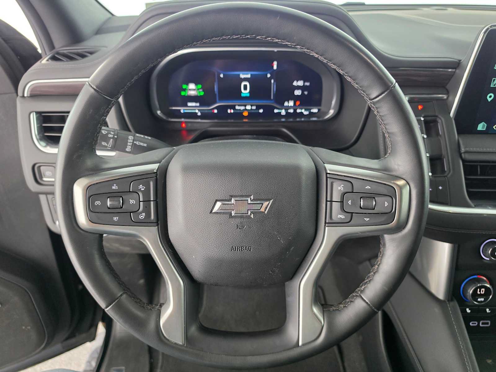 Used 2023 Chevrolet Suburban Z71 w/ Luxury Package AWD/4WD image 24