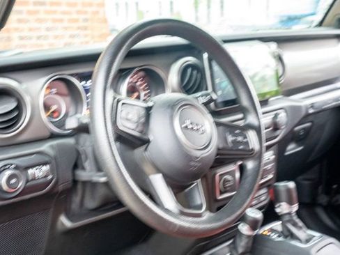 Used 2021 Jeep Wrangler Sport AWD/4WD image 23