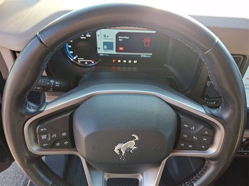 Certified 2022 Ford Bronco Wildtrak image 20