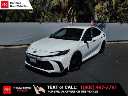 Used 2025 Toyota Camry SE w/ Convenience Package