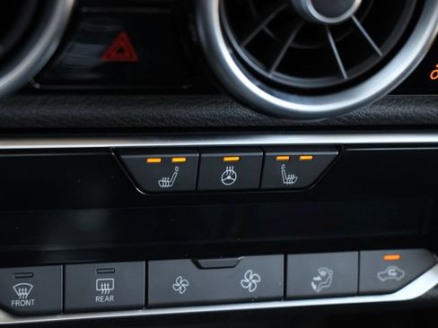 Certified 2025 Nissan Sentra SR w/ SR Premium Package FWD image 22